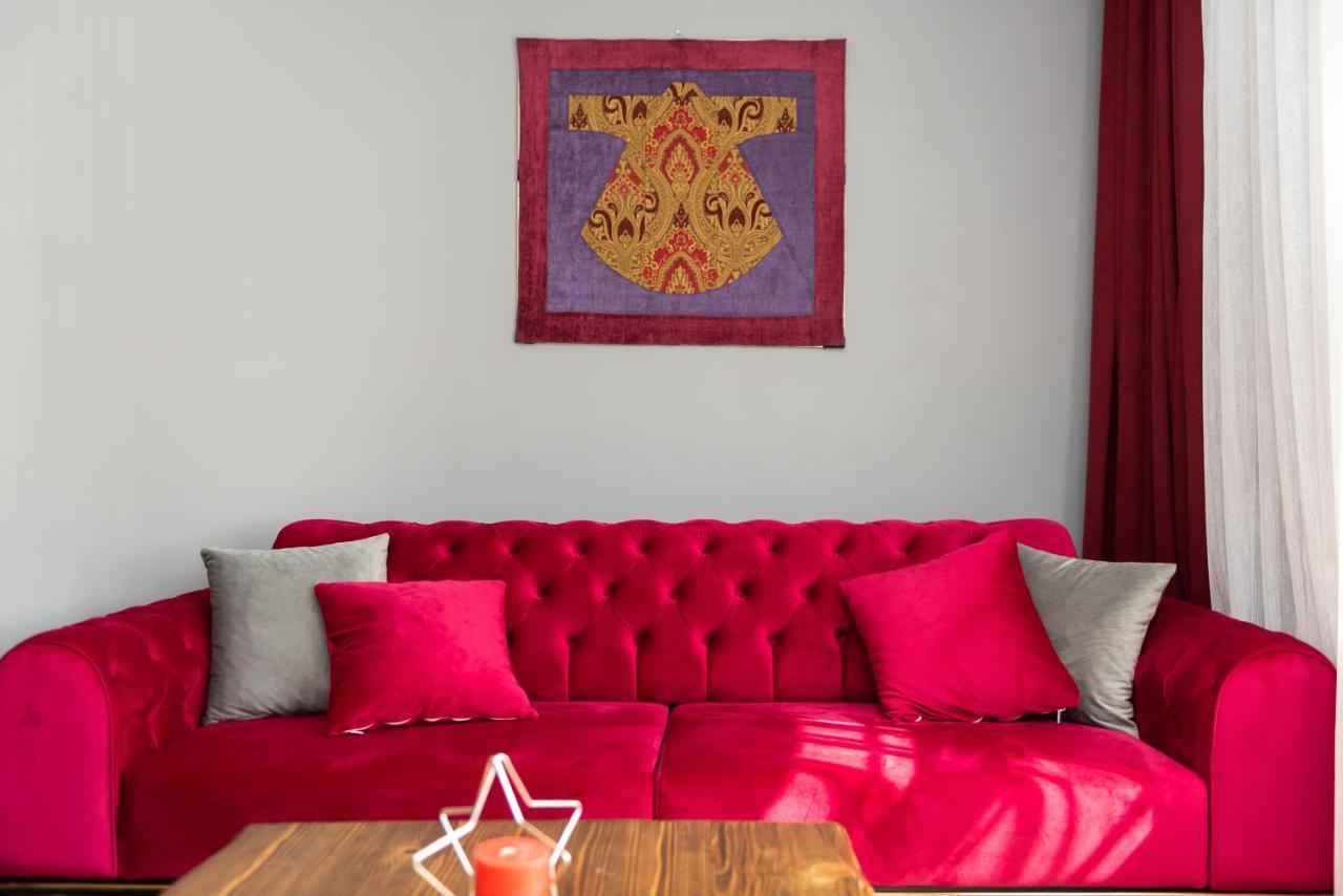 Bright Aparthotel