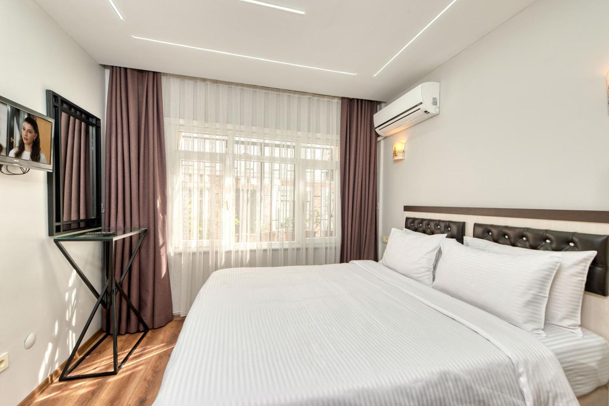 Bright Aparthotel Istanboel